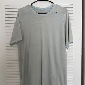 Lululemon metal vent tech shirt
